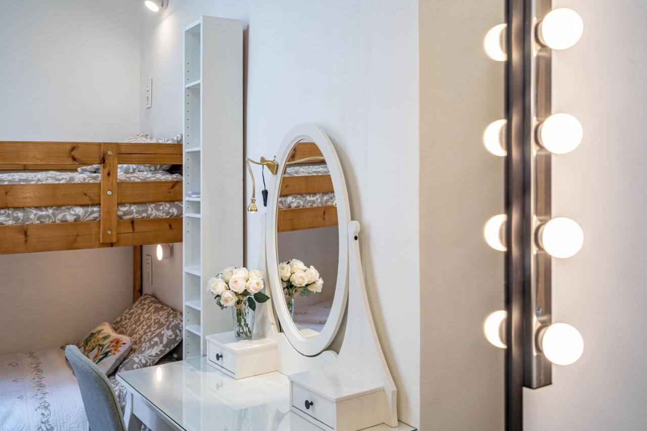 Апартаменты Central Luxury Flat With Free Parking Валенсия Экстерьер фото