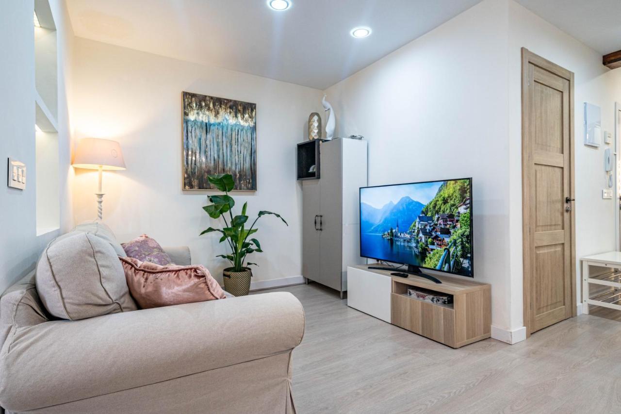 Апартаменты Central Luxury Flat With Free Parking Валенсия Экстерьер фото